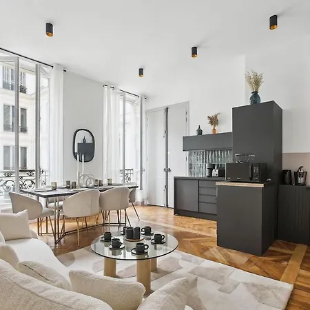 Apartment Champs Elysees Luxury 3 Bed