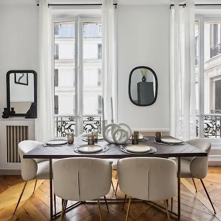 アパート Champs Elysees Luxury 3 Bed *