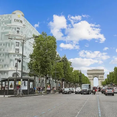 アパート Champs Elysees Luxury 3 Bed *